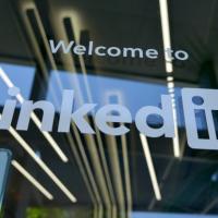 Crafting a Compelling LinkedIn Profile for Jobseekers in Finland