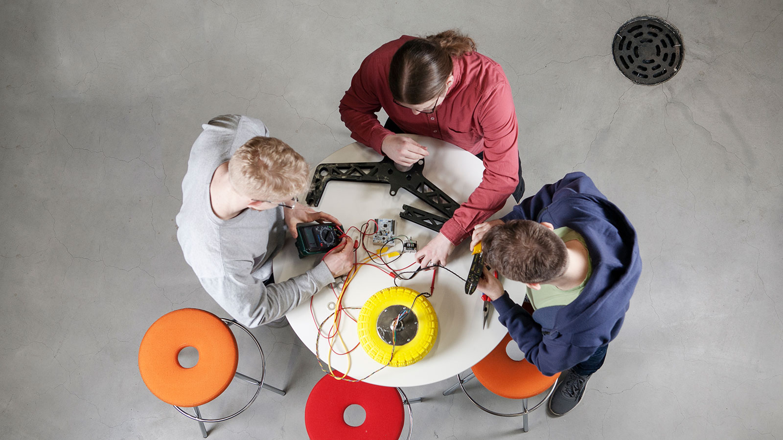 Robotics Engineering Bachelor's path studies | Metropolia UAS