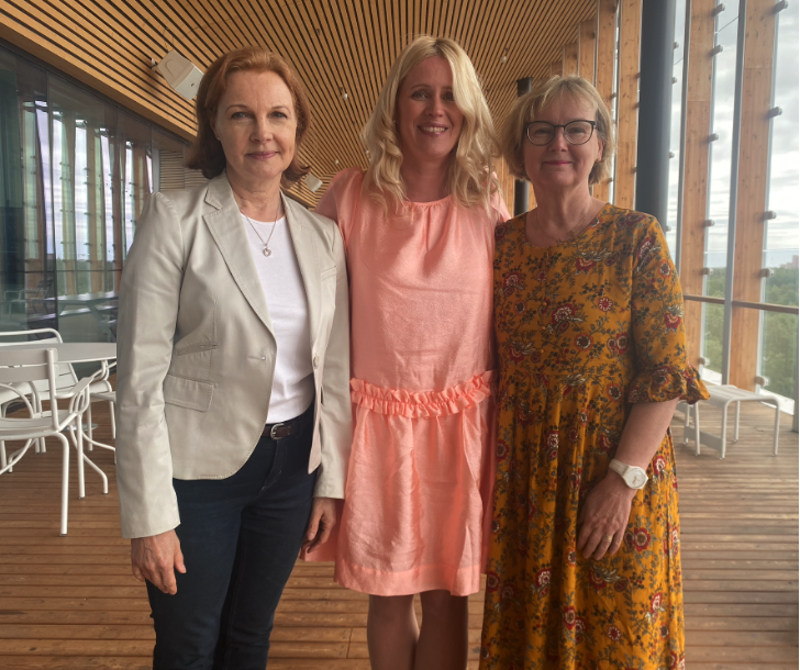Marja Remes, Nea Lehtimäki, Aija Ahokas