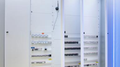 SmartLab sähkökaappi