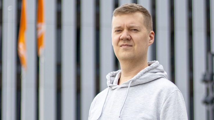 Tekoälyasiantuntija Mika Hämäläinen Myllypurossa